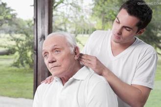 老年人因为什么会长期失眠